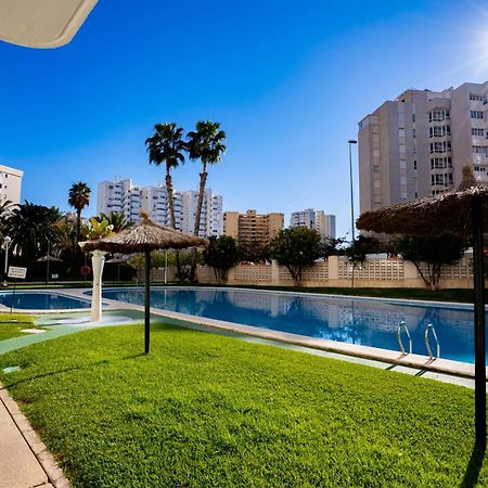 Apartamento Faro Blanco อาลิกันเต ภายนอก รูปภาพ